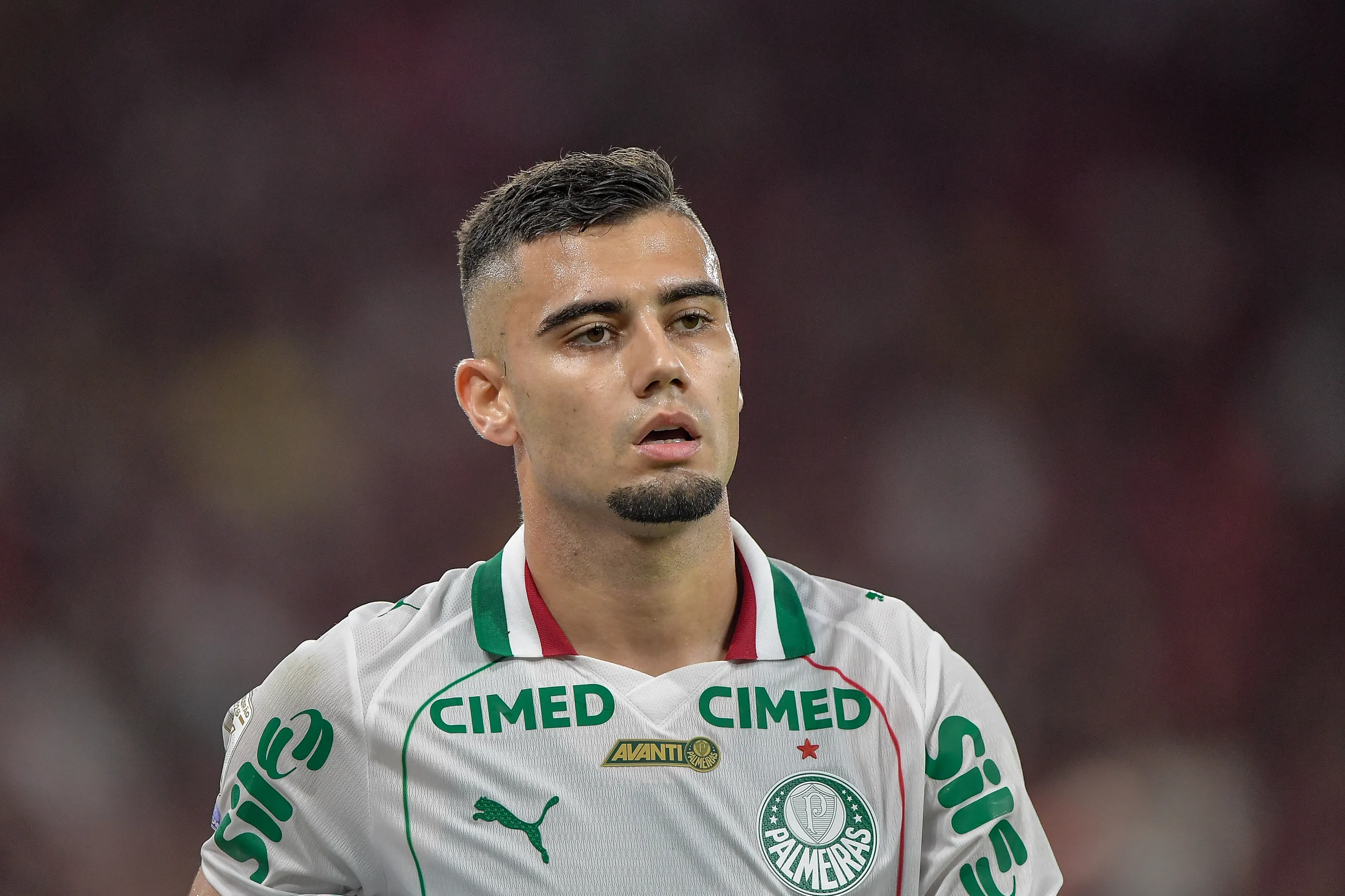 RJ – RIO DE JANEIRO – 23/05/2026 – BRASILEIRO A 2026, FLAMENGO X PALMEIRAS – Andreas Pereira jogador do Palmeiras durante partida contra o Flamengo no estadio Maracana pelo campeonato Brasileiro A 2026. Foto: Thiago Ribeiro/AGIF