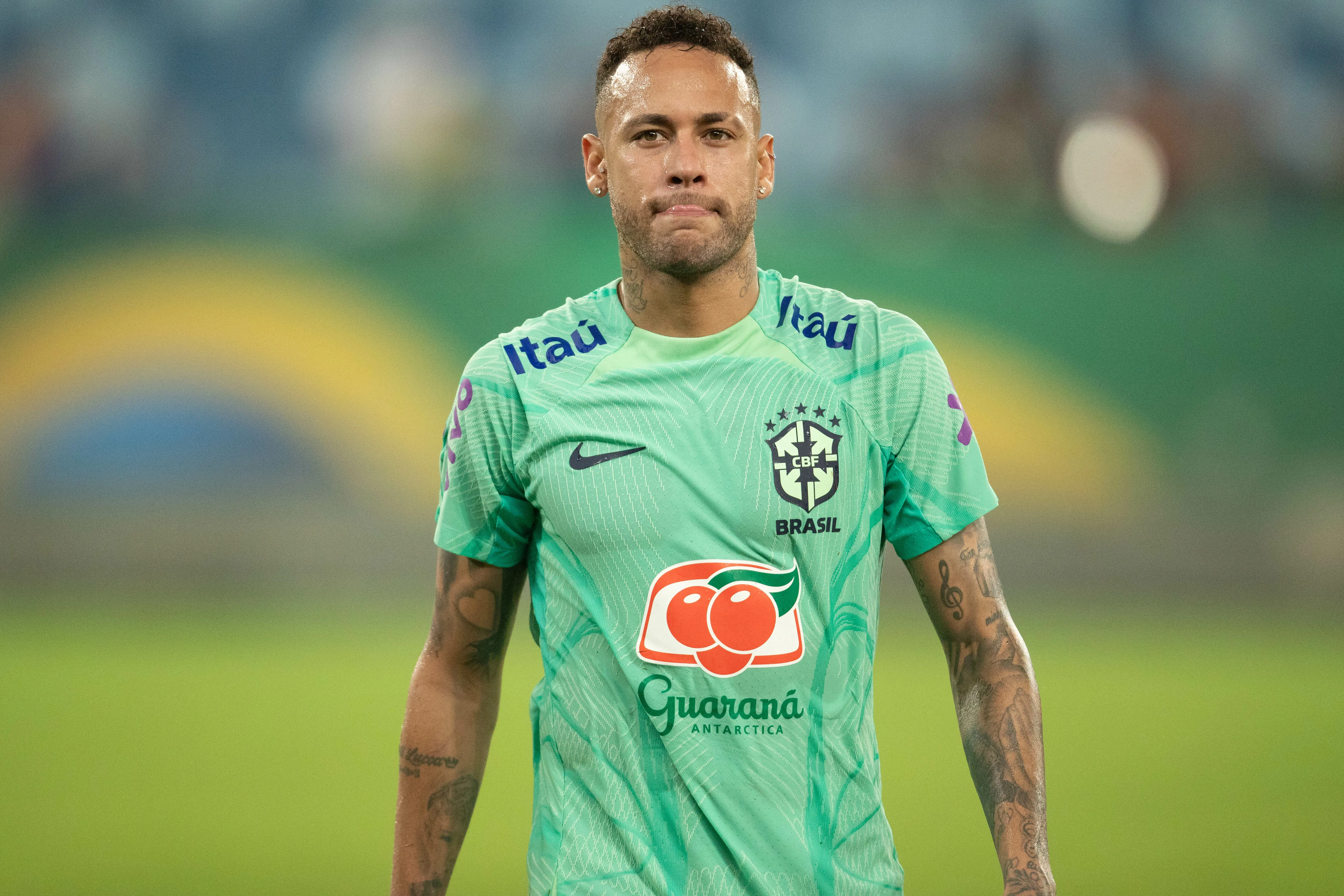 MT – CUIABA – 10/10/2023 – SELECAO BRASILEIRA, TREINO – Neymar Jr. jogador da Selecao Brasileira durante treino no estadio Arena Pantanal. Foto: Gil Gomes/AGIF