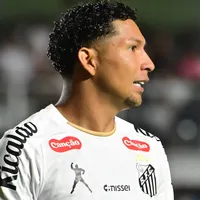 Rony nega chances de voltar ao Athletico-PR no meio do ano