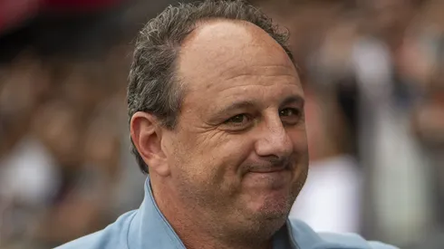 Pressionado, Rogério Ceni deve ser mantido no Bahia. Foto: Anderson Romão/AGIF