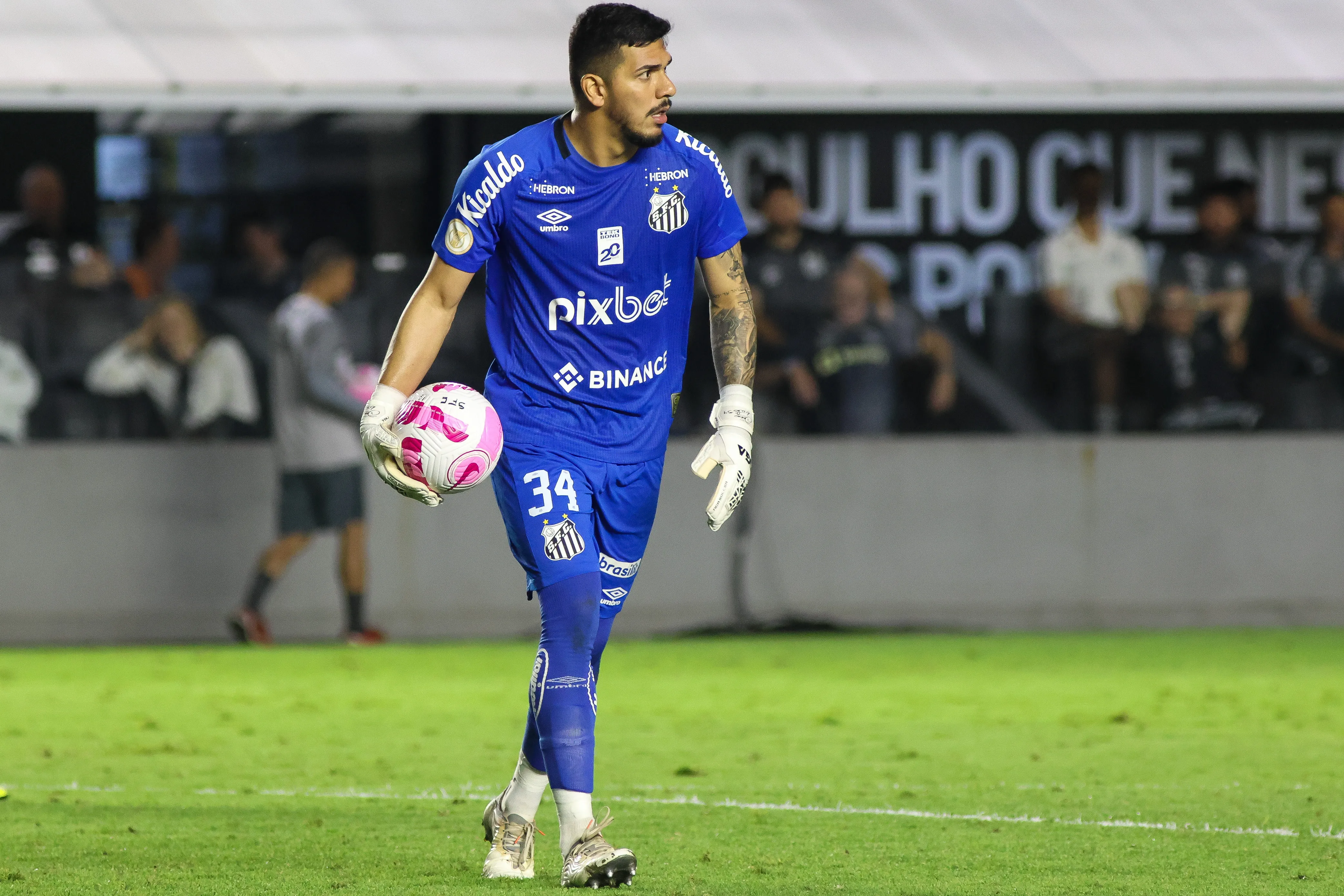 João Paulo durante partida contra o Atlético-MG no Campeonato Brasileiro de 2022. Foto: Fernanda Luz/AGIF