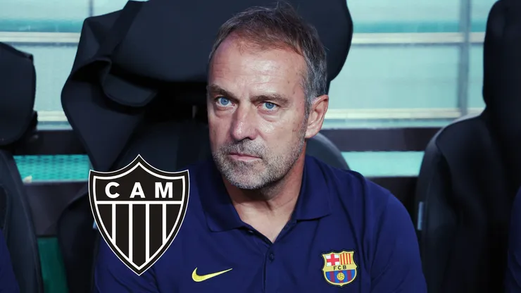 O treinador Hansi Flick, do FC Barcelona, é visto durante o amistoso de pré-temporada entre FC Seoul e FC Barcelona no Estádio Sang-am de Seul, em 31 de julho de 2025, em Seul, Coreia do Sul. (Foto de Chung Sung-Jun/Getty Images)