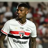 Botafogo consulta Arboleda e negocia com o São Paulo
