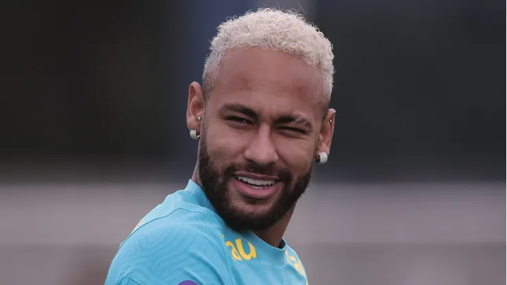 Neymar teve boa conversa com Ancelotti antes da convocação.