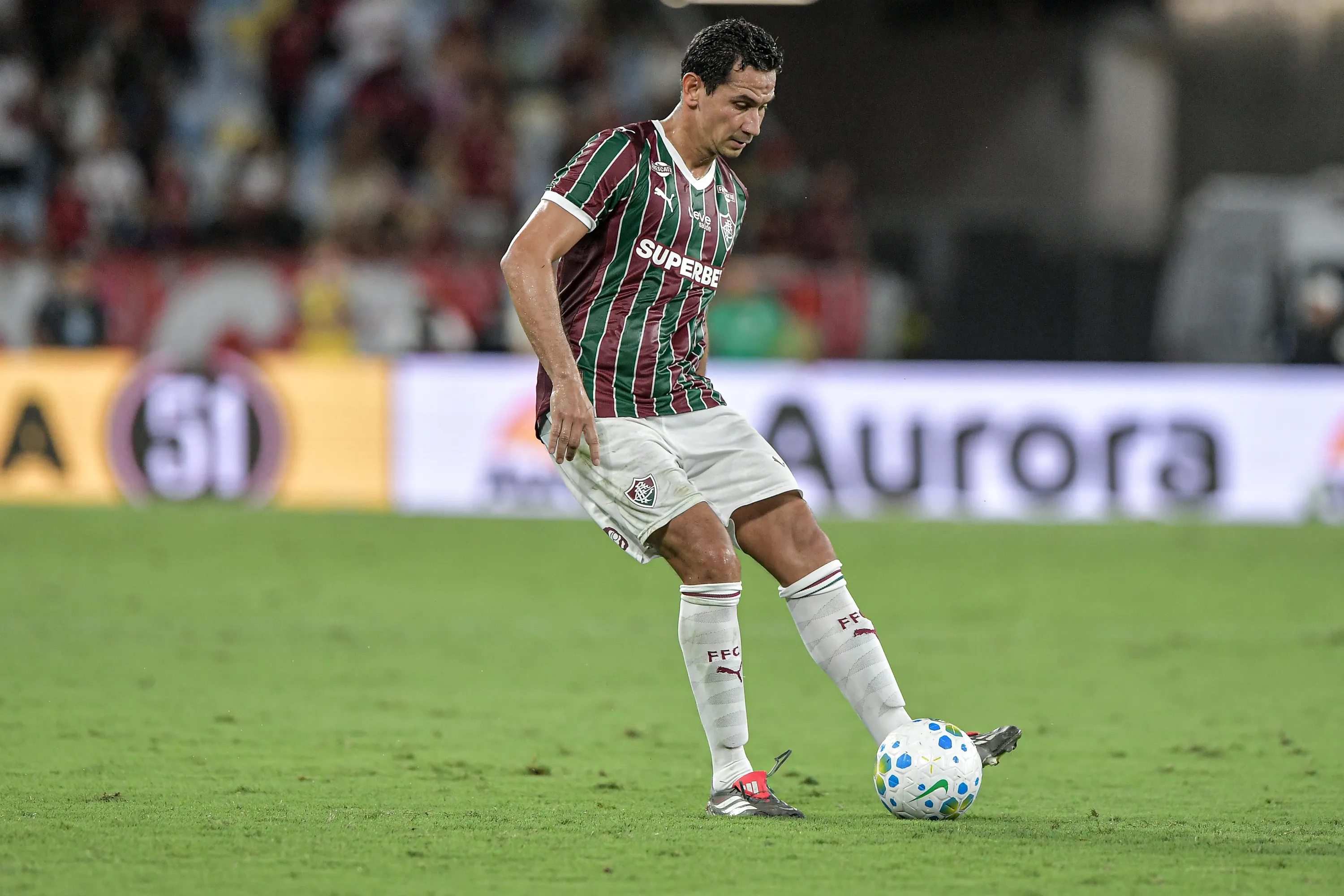Ganso, jogador do Fluminense, durante partida contra o Flamengo – Foto: Thiago Ribeiro/AGIF