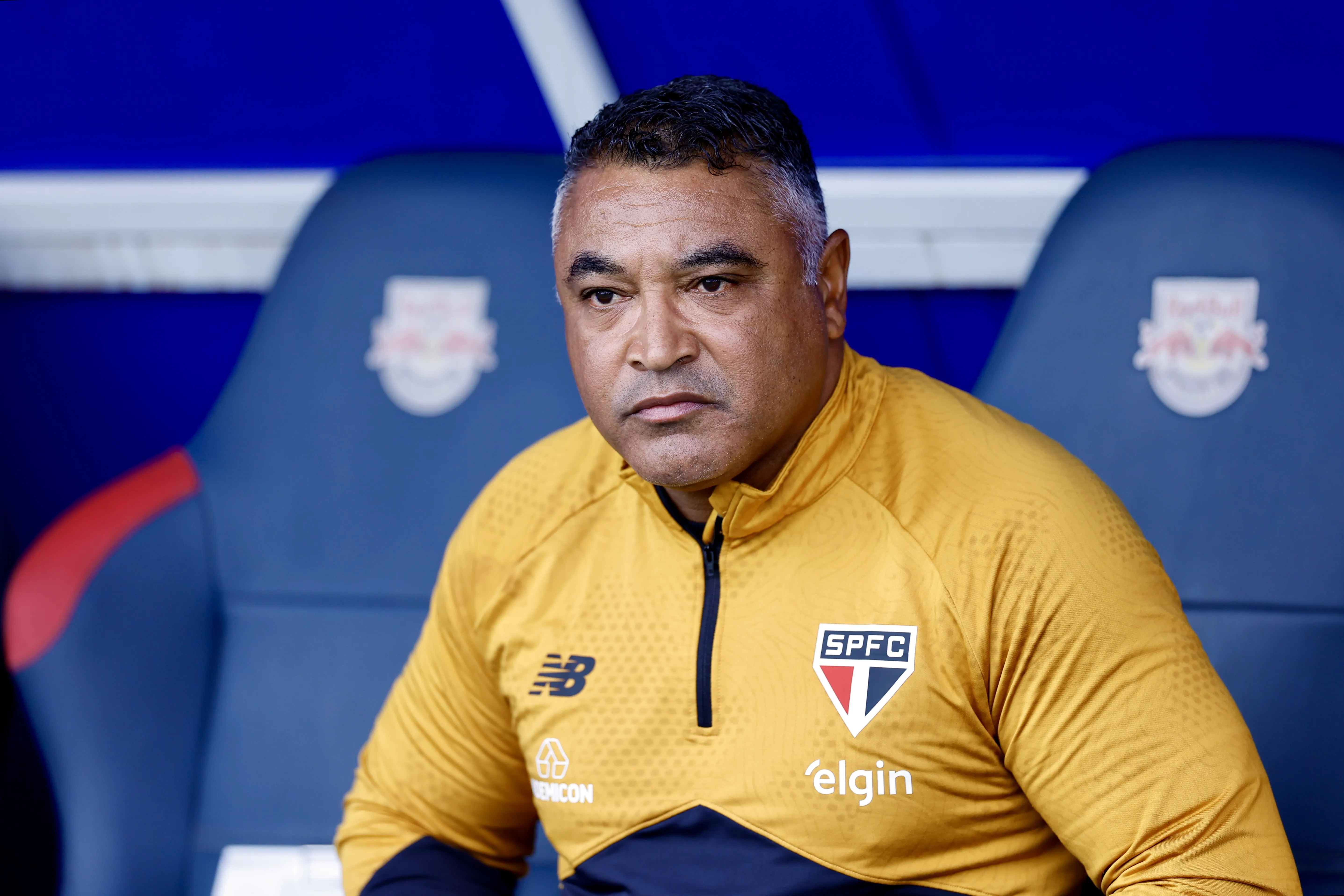 SP – BRAGANCA PAULISTA – 03/05/2026 – BRASILEIRO A 2026, SAO PAULO X BAHIA – Roger Machado tecnico do Sao Paulo durante partida contra o Bahia no estadio Cicero De Souza Marques pelo campeonato Brasileiro A 2026. Foto: Marcello Zambrana/AGIF