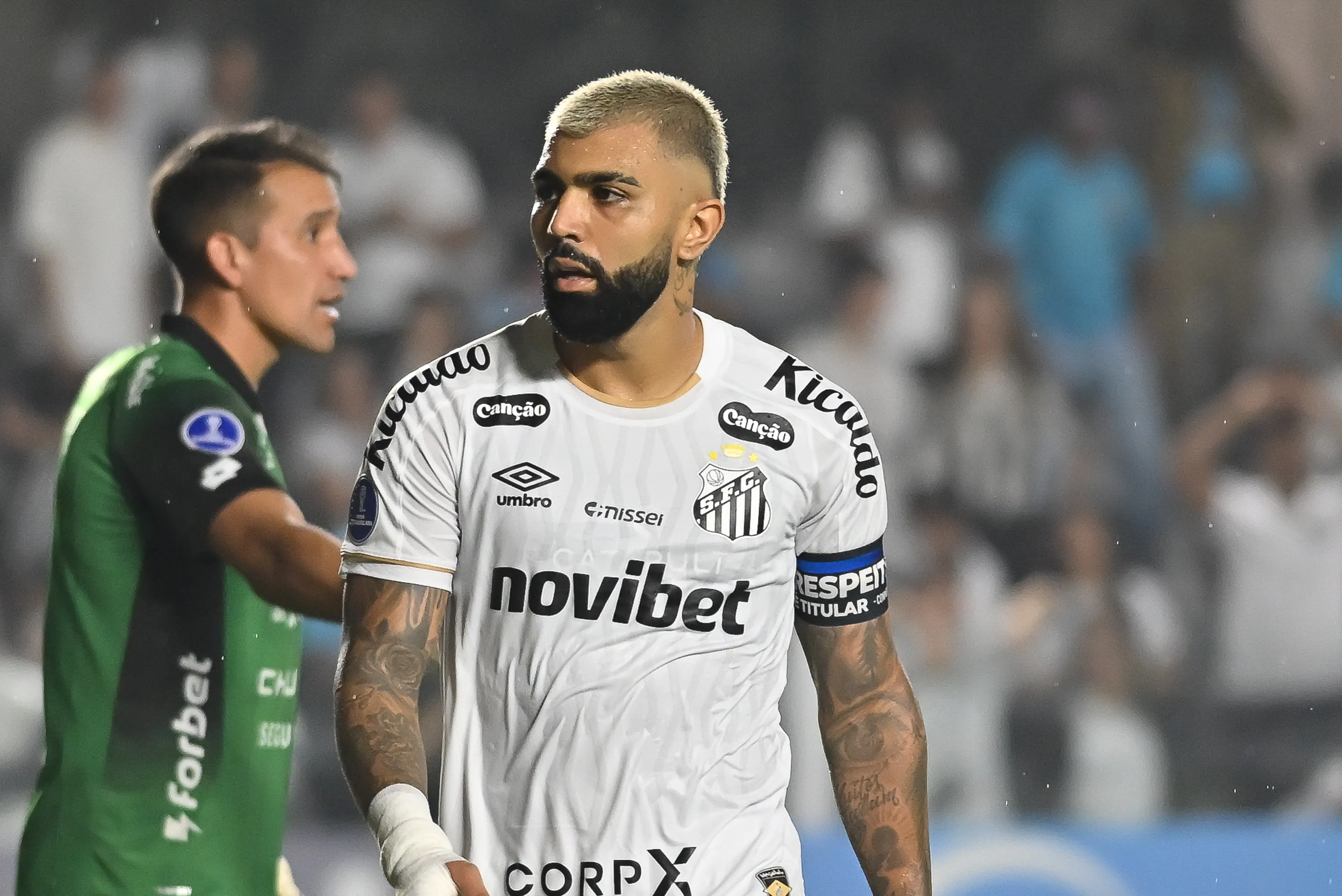 SP – SANTOS – 26/05/2026 – COPA SUL-AMERICANA 2026, SANTOS X DEPORTIVO CUENCA – Gabigol jogador do Santos durante partida contra o Deportivo Cuenca no estadio Vila Belmiro pelo campeonato Copa Sul-Americana 2026. Foto: Jota Erre/AGIF