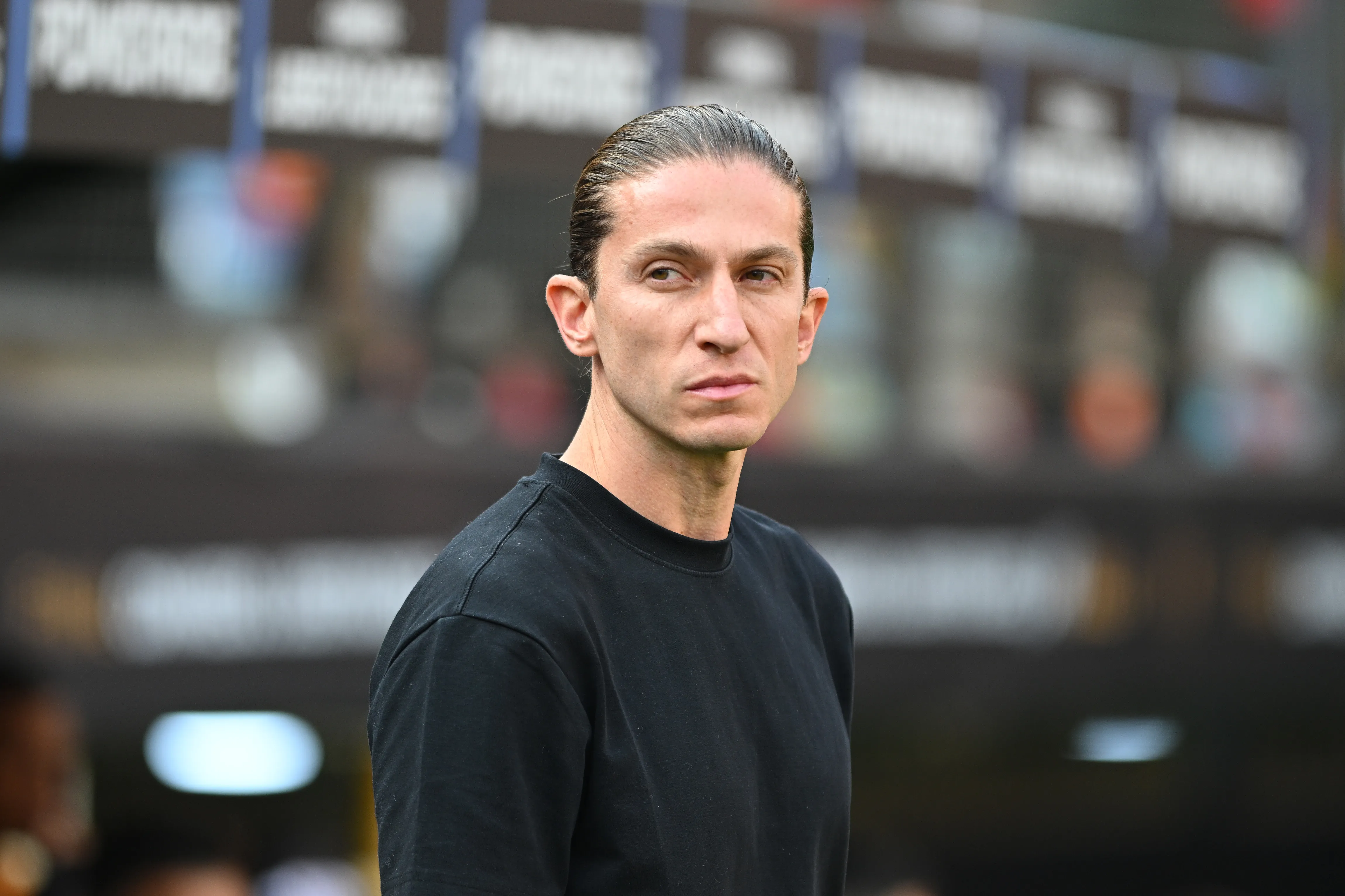 LIMA, PERU – NOVEMBER 29: Filipe Luis, Head Coach of Flamengo, looks on prior to the 2025 Copa CONMEBOL Libertadores Final match between Palmeiras and Flamengo at Estadio Monumental on November 29, 2025 in Lima, Peru.  (Photo by Rodrigo Valle/Getty Images)