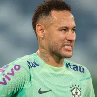 Neymar deixa clínica abatido, tem novo exame agendado e preocupa Santos e Seleção