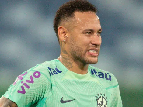 Neymar deixa clínica abatido, tem novo exame agendado e preocupa Santos e Seleção