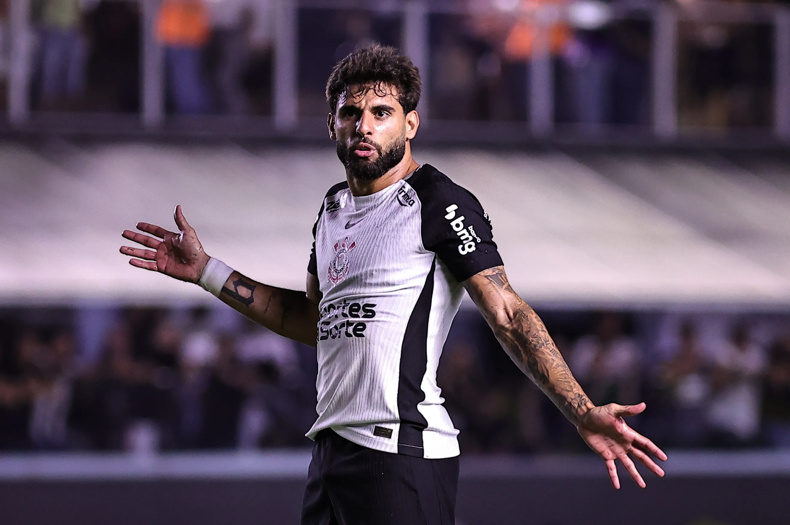 SP – SANTOS – 28/01/2026 – BRASILEIRO A 2026, CORINTHIANS X BAHIA – Yuri Alberto jogador do Corinthians durante partida contra o Bahia no estadio Vila Belmiro pelo campeonato Brasileiro A 2026. Foto: Fabio Giannelli/AGIF