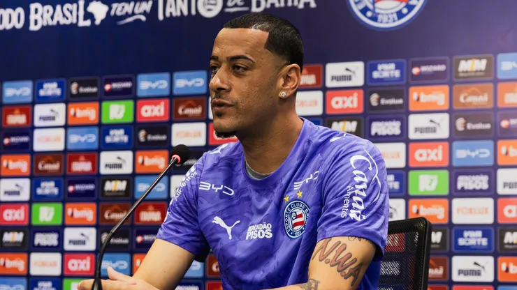 Léo Vieira, goleiro do Bahia, em apresentação oficial pelo Tricolor (Imagem: Letícia Martins/EC Bahia)