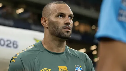 Weverton jogador do Gremio durante partida contra o Bragantino no estadio Arena do Gremio pelo campeonato Brasileiro A 2026.