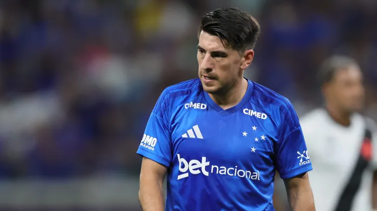 MG - BELO HORIZONTE - 15/03/2026 - BRASILEIRO A 2026, CRUZEIRO X VASCO - Lucas Villalba jogador do Cruzeiro lamenta durante partida contra o Vasco no estadio Mineirao pelo campeonato Brasileiro A 2026. Foto: Gilson Lobo/AGIF