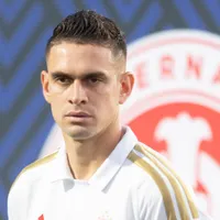 Internacional muda postura e topa negociar Rafael Borré por R$ 47 milhões