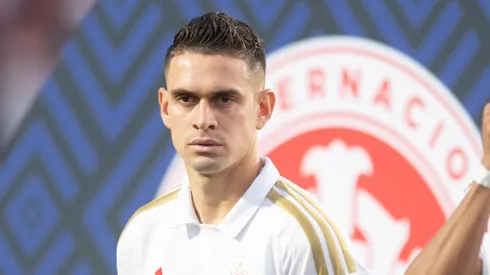 Borré jogador do Internacional durante partida contra o Vitoria no estádio Barradão pelo campeonato Brasileiro A 2026. Foto: Jhony Pinho/AGIF