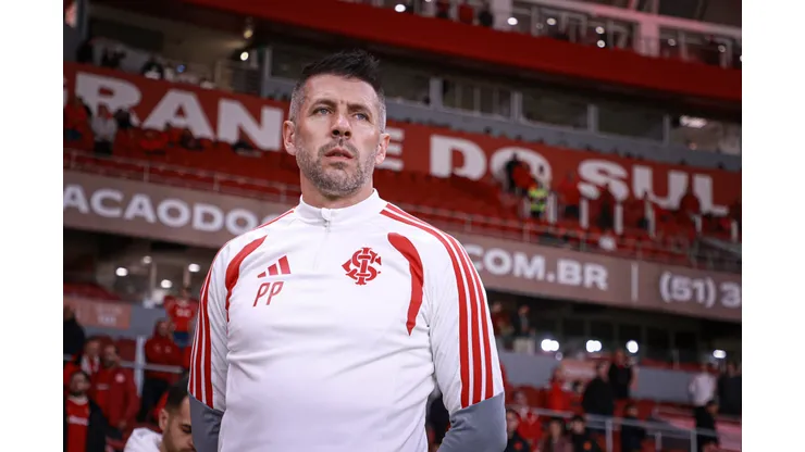 RS - PORTO ALEGRE - 12/05/2026 - COPA DO BRASIL 2026, INTERNACIONAL X ATHLETIC CLUB - Paulo Pezzolano tecnico do Internacional durante partida contra o Athletic Club no estadio Beira-Rio pelo campeonato Copa Do Brasil 2026. Foto: Maxi Franzoi/AGIF