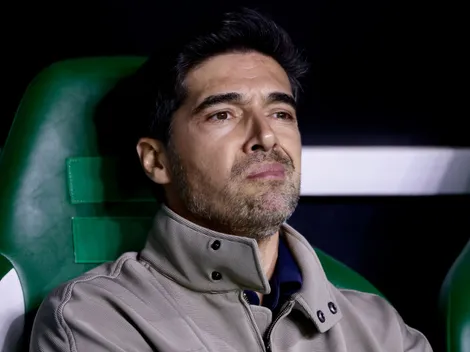 Abel corrige falhas do Palmeiras e conduz classificação na Libertadores