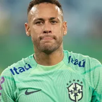 Nova chuteira de Neymar tem homenagem aos filhos