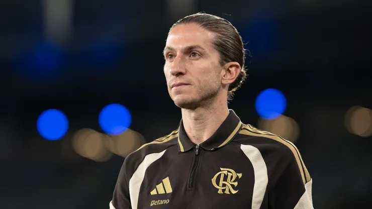 Filipe Luís técnico do Flamengo durante partida contra o Madureira no estádio Maracanã pelo campeonato Carioca 2026. Foto: Jorge Rodrigues/AGIF