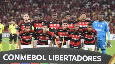 RJ – RIO DE JANEIRO – 26/05/2026 – COPA LIBERTADORES 2026, FLAMENGO X CUSCO – Jogadores do Flamengo posam para foto antes na partida contra [EQUIPE 2] no estadio Maracana pelo campeonato Copa Libertadores 2026. Foto: Thiago Ribeiro/AGIF