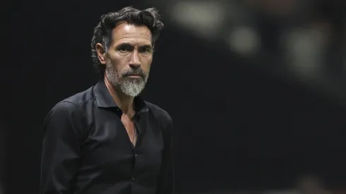 Eduardo Domínguez técnico do Atlético-MG durante partida contra o Puerto Cabello no estádio Arena MRV pelo campeonato Copa Sul-Americana 2026. Foto: Gilson Lobo/AGIF