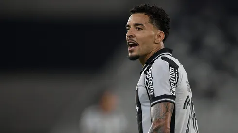 Gregore critica saídas de ídolos do Botafogo