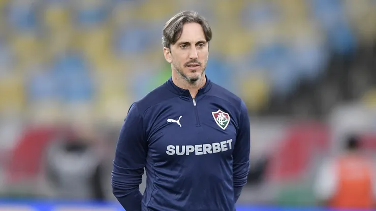 Luis Zubeldia tecnico do Fluminense durante partida contra o Operario no estadio Maracana pelo campeonato Copa Do Brasil 2026. Foto: Thiago Ribeiro/AGIF