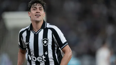 Ferraresi, zagueiro do Botafogo. Foto: Jorge Rodrigues/AGIF