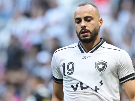 Arthur Cabral se revolta após Bahia x Botafogo: "Hipócrita"