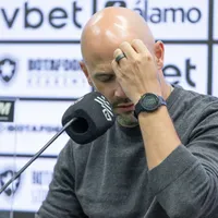 Franclim Carvalho não poupa a arbitragem após Bahia x Botafogo