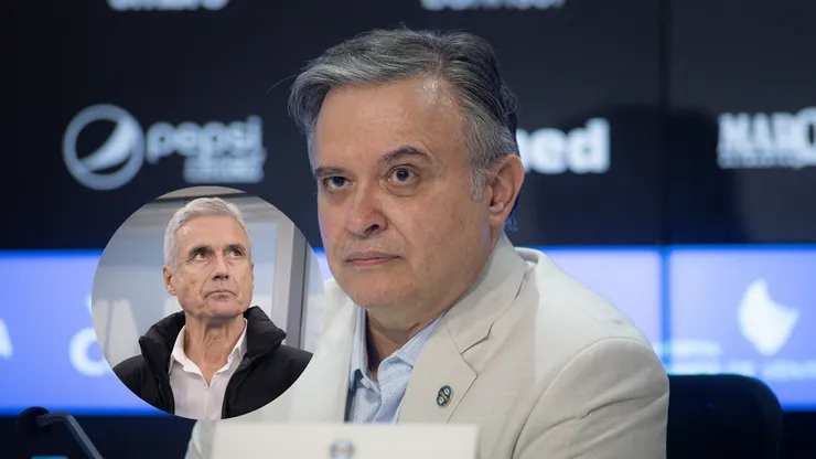 O dirigente Antonio Dutra Jr fala aos jornalistas durante apresentação oficial de Luís Castro/Luís Castro técnico do Grêmio durante partida contra o Santos (Imagem: Maxi Franzoi/AGIF)