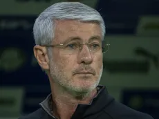 Odair projeta janela de transferências do Athletico-PR