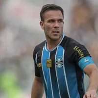 Vice-presidente do Grêmio abre o jogo sobre futuro de Arthur e cobra Juventus