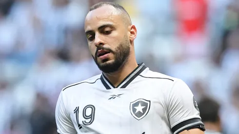 Arthur Cabral durante confronto contra o Atlético-MG no Brasileirão de 2026.