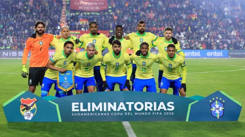 EL ALTO, BOLIVIA - SEPTEMBER 09: Players of Brazil pose for a team photo prior to the South American FIFA World Cup 2026 Qualifier match between Bolivia and Brazil at Estadio Municipal de El Alto on September 09, 2025 in El Alto, Bolivia. (Photo by Buda Mendes/Getty Images)