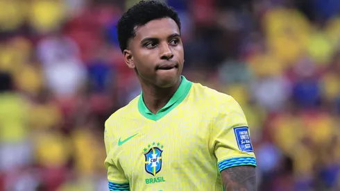 Rodrygo jogador do Brasil durante partida contra o Peru no estadio Mane Garrincha pelo campeonato Eliminatorias Copa Do Mundo 2026. Foto: Ettore Chiereguini/AGIF