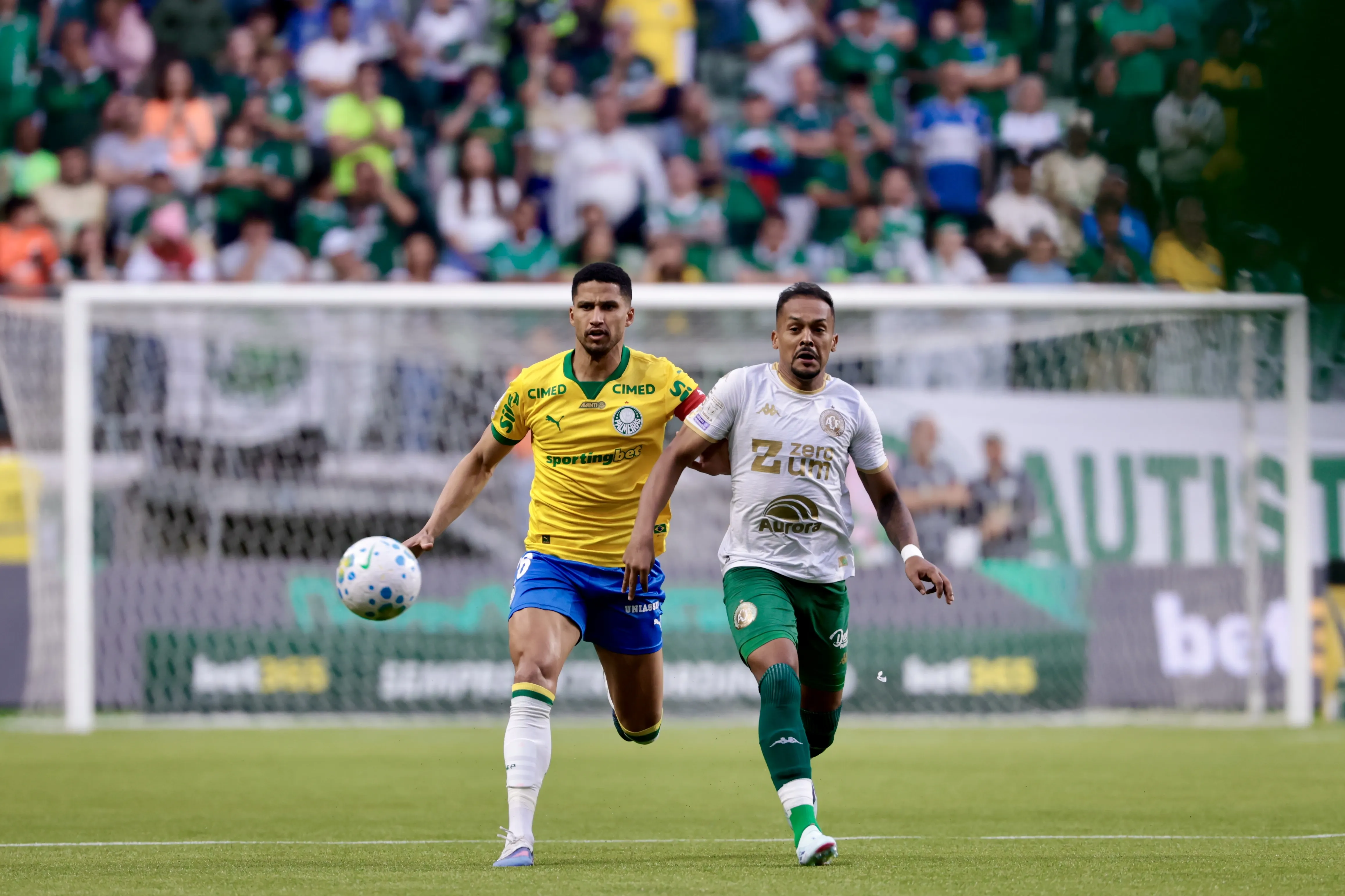Murilo jogador do Palmeiras lamenta durante partida contra o Chapecoense no estadio Nubank Arena pelo campeonato Brasileiro A 2026. Foto: Marcello Zambrana/AGIF