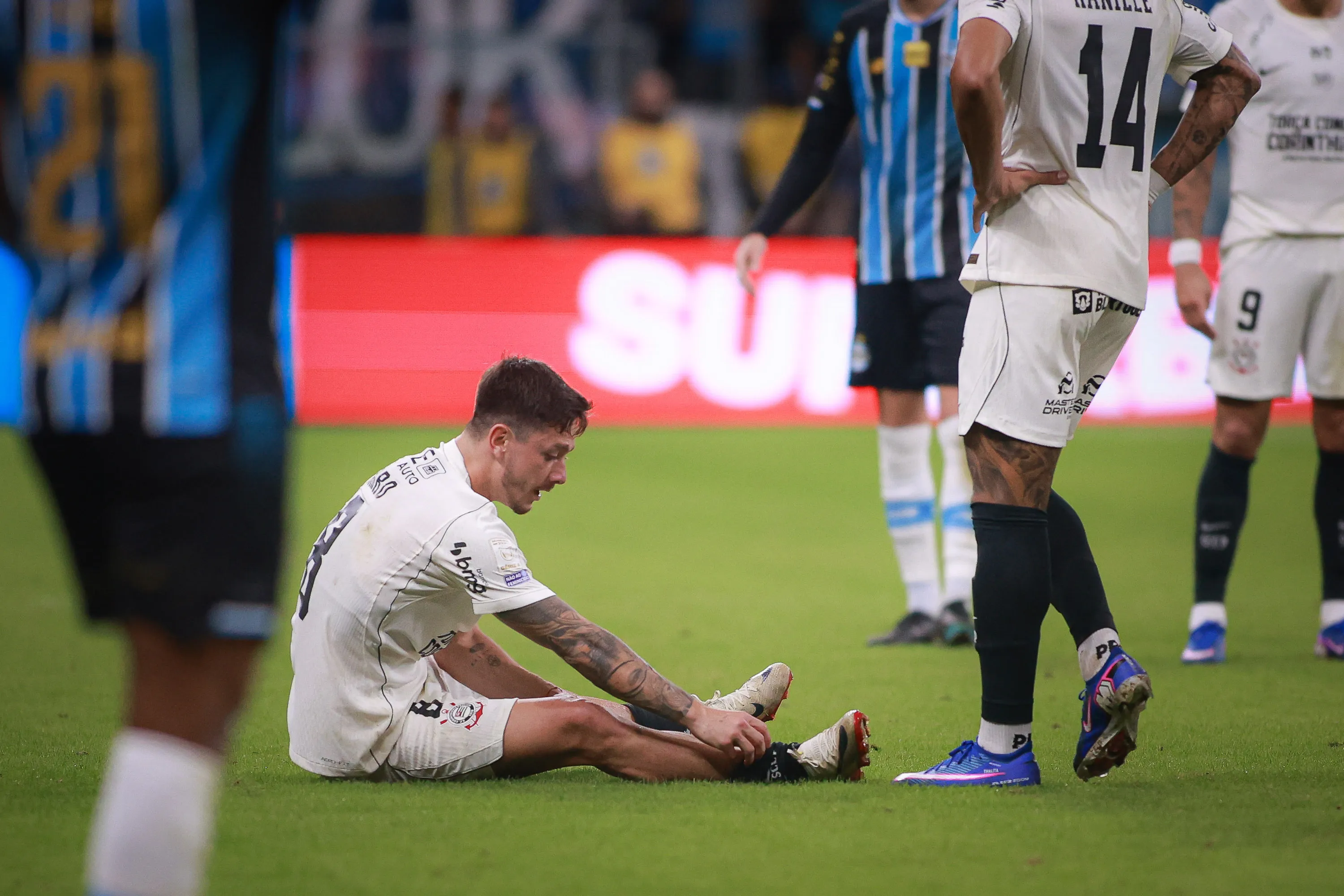 RS – PORTO ALEGRE – 30/05/2026 – BRASILEIRO A 2026, GREMIO X CORINTHIANS – Rodrigo Garro jogador do Corinthians durante partida contra o Gremio no estadio Arena do Gremio pelo campeonato Brasileiro A 2026. Foto: Maxi Franzoi/AGIF