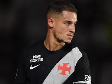 Ídolo do Vasco, Coutinho é sondado pelo Fluminense