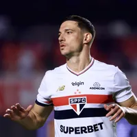 Cedric Soares pode deixar o São Paulo no meio do ano