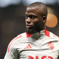 Ex-Internacional, Valencia é convocado pelo Equador