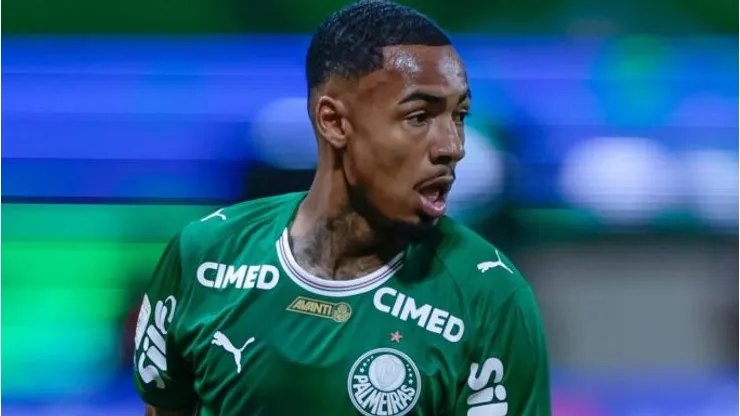 Allan jogador do Palmeiras durante partida contra o Santos no estadio Arena Allianz Parque pelo campeonato Brasileiro A 2026. Foto: Marcello Zambrana/AGIF