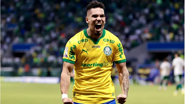 Paulinho deve ser titular no Palmeiras no pós-Copa
