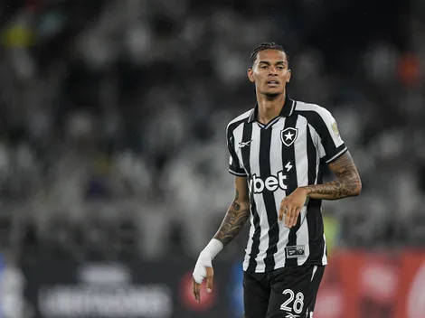 Botafogo pede R$24 milhões para vender Newton com o São Paulo