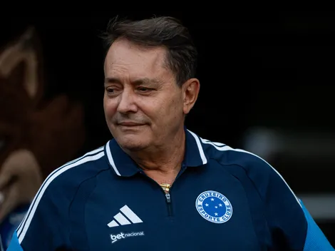 Pedrinho analisa contratação de Johan Mojica após lateral ser oferecido ao Cruzeiro