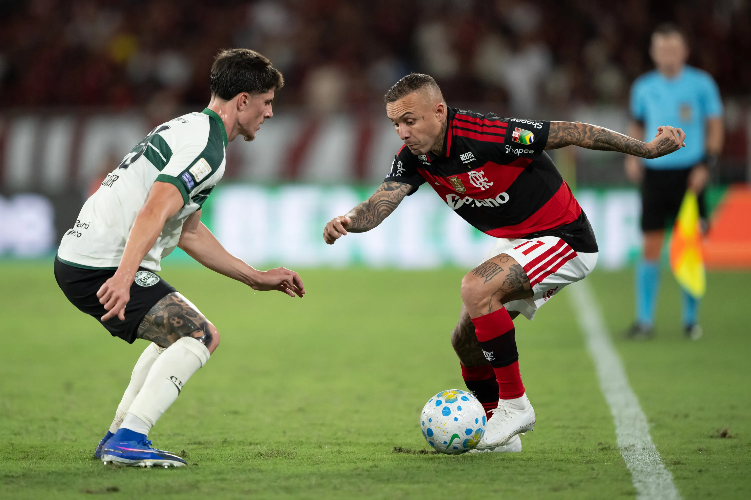 RJ – RIO DE JANEIRO – 30/05/2026 – BRASILEIRO A 2026, FLAMENGO X CORITIBA – Everton Cebolinha jogador do Flamengo durante partida contra o Coritiba no estadio Maracana pelo campeonato Brasileiro A 2026. Foto: Jorge Rodrigues/AGIF