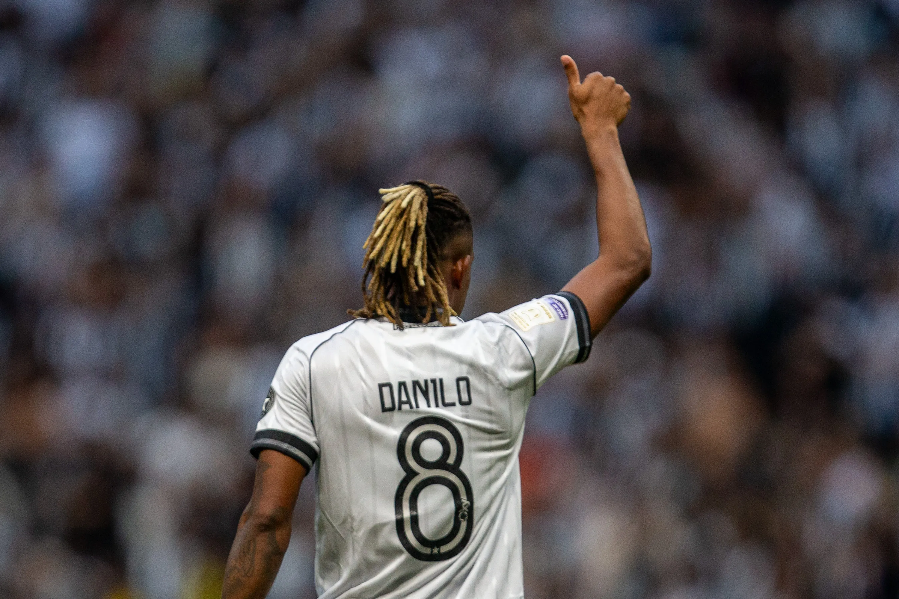 Danilo jogador do Botafogo durante partida contra o Atletico-MG no estadio Arena MRV pelo campeonato Brasileiro A 2026. Foto: Fernando Moreno/AGIF