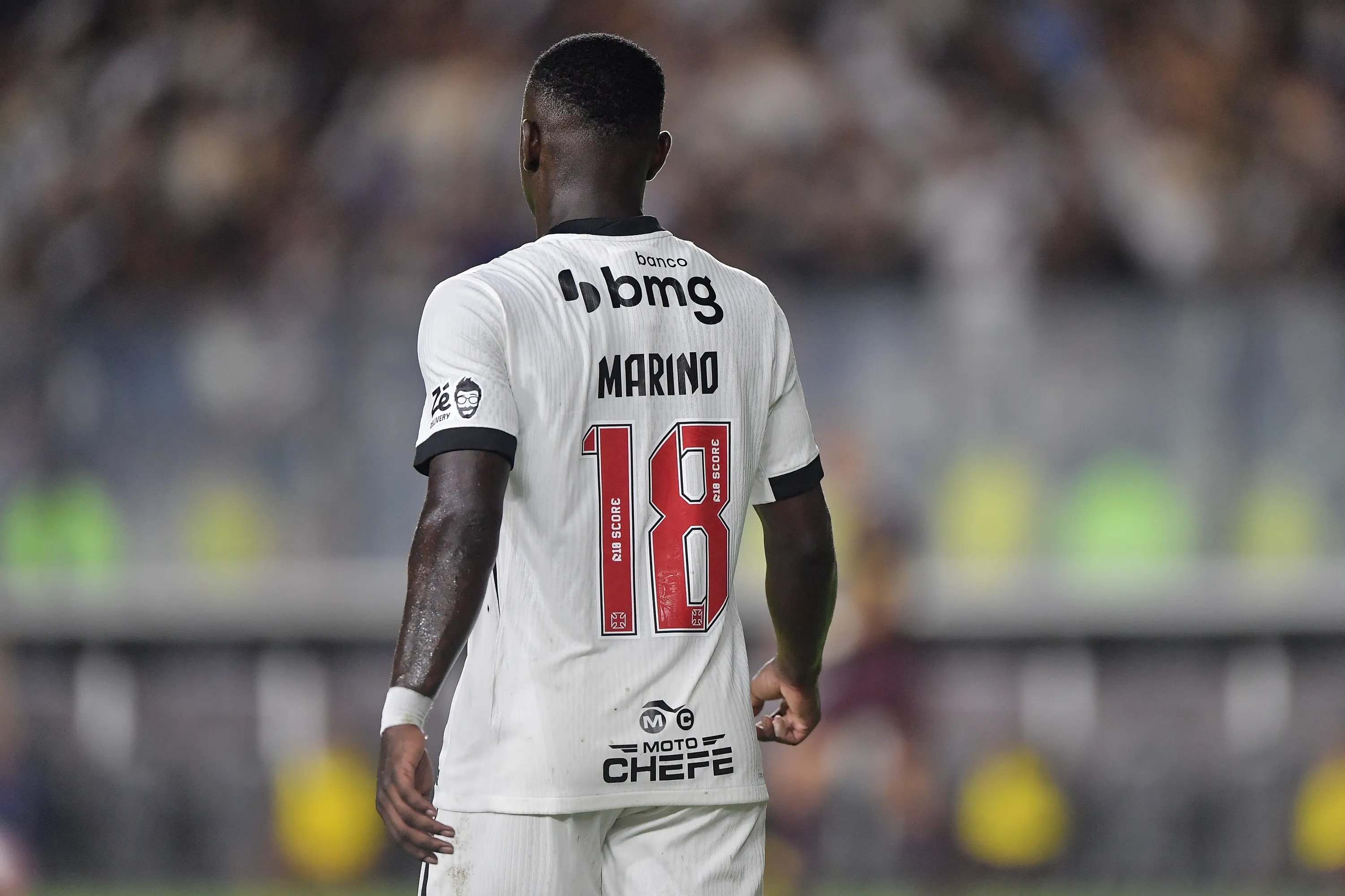 Marino Hinestroza jogador do Vasco durante partida contra o Madureira no estadio Sao Januario pelo campeonato Carioca 2026. Foto: Thiago Ribeiro/AGIF