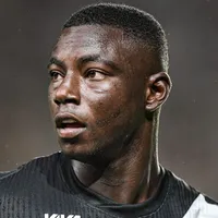 Vasco mantém Marino e rejeita negociação